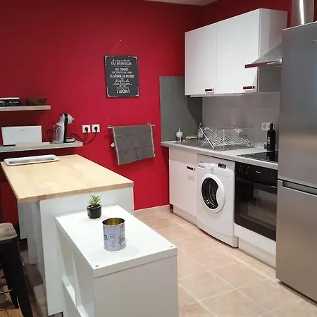 45m2 Coeur Historique De Equipe & Fibre Lägenhet *